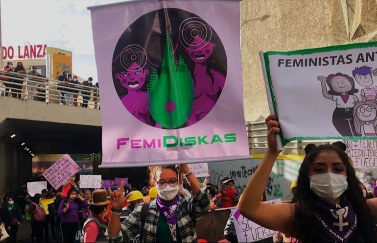 Colectivo FemiDiskas lucha por los derechos de las mujeres con discapacidad en Bolivia