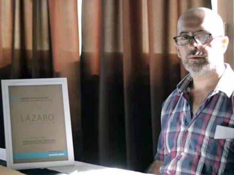 Asesino que una vez buscó la muerte hoy se dedica a escribir libros para niños