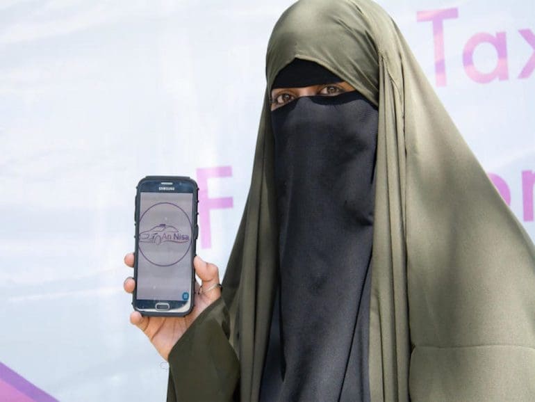 Los taxis para mujeres por mujeres, clave para la seguridad en Kenia