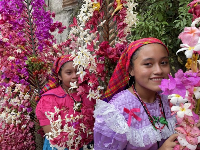 Fiesta de las Flores y las Palmeras en El Salvador