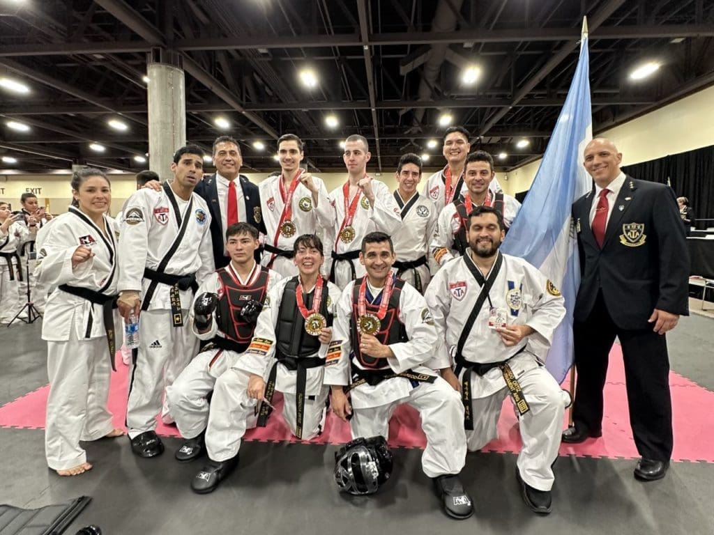 On Friday, July 14, 2023, the Argentine national Taekwondo team won the gold in their categories at the ATA World Championship in Phoenix, Arizona.