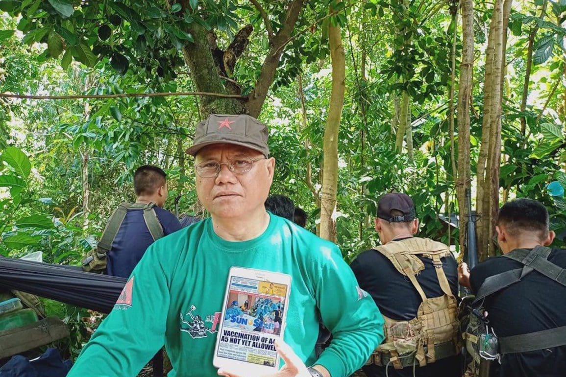 Philippines communist resistance fights deep in the jungle