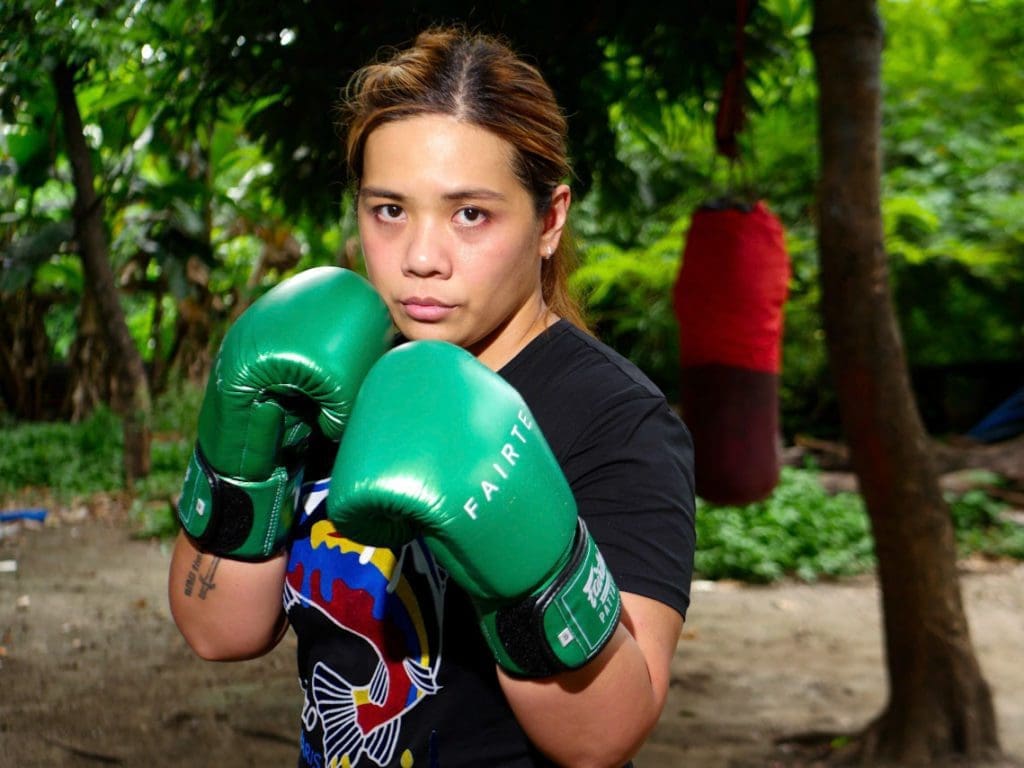 Rica Aquino is both a professional boxer and a violinist