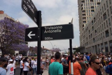 The Municipality of Rosario named a street after Silvia's daughter Antonella who died in a car accident and inspired her mother's life-saving organ donation work