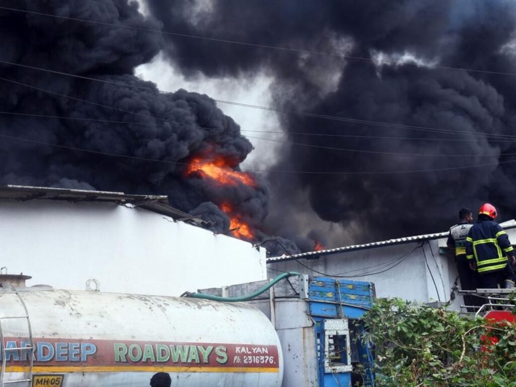 Three major blasts occurred in a chemical factory in Mumbai’s Dombivali area which resulted in the loss of 10 lives and injured over 60 people. | Photo courtesy of 