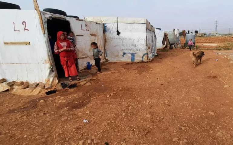 Militares libaneses me golpearon cuando intentaba salvar a refugiados sirios