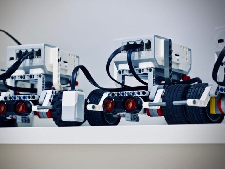 Teenagers from Colombia win the 2023 RoboRave World Championships in Mexico