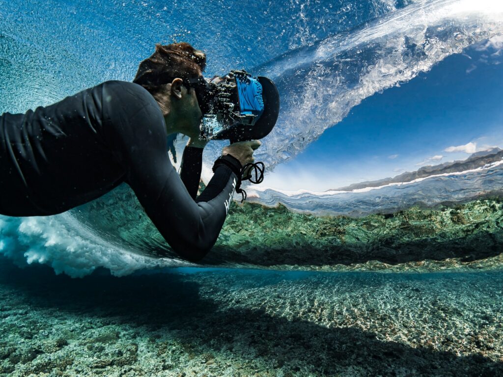 French photographer Ben Thouard, known for his expertise in capturing surf, ocean, and water sports, excelled at the Paris 2024 Olympic Games in Tahiti by capturing unique images from the water. | Photo courtesy of 






